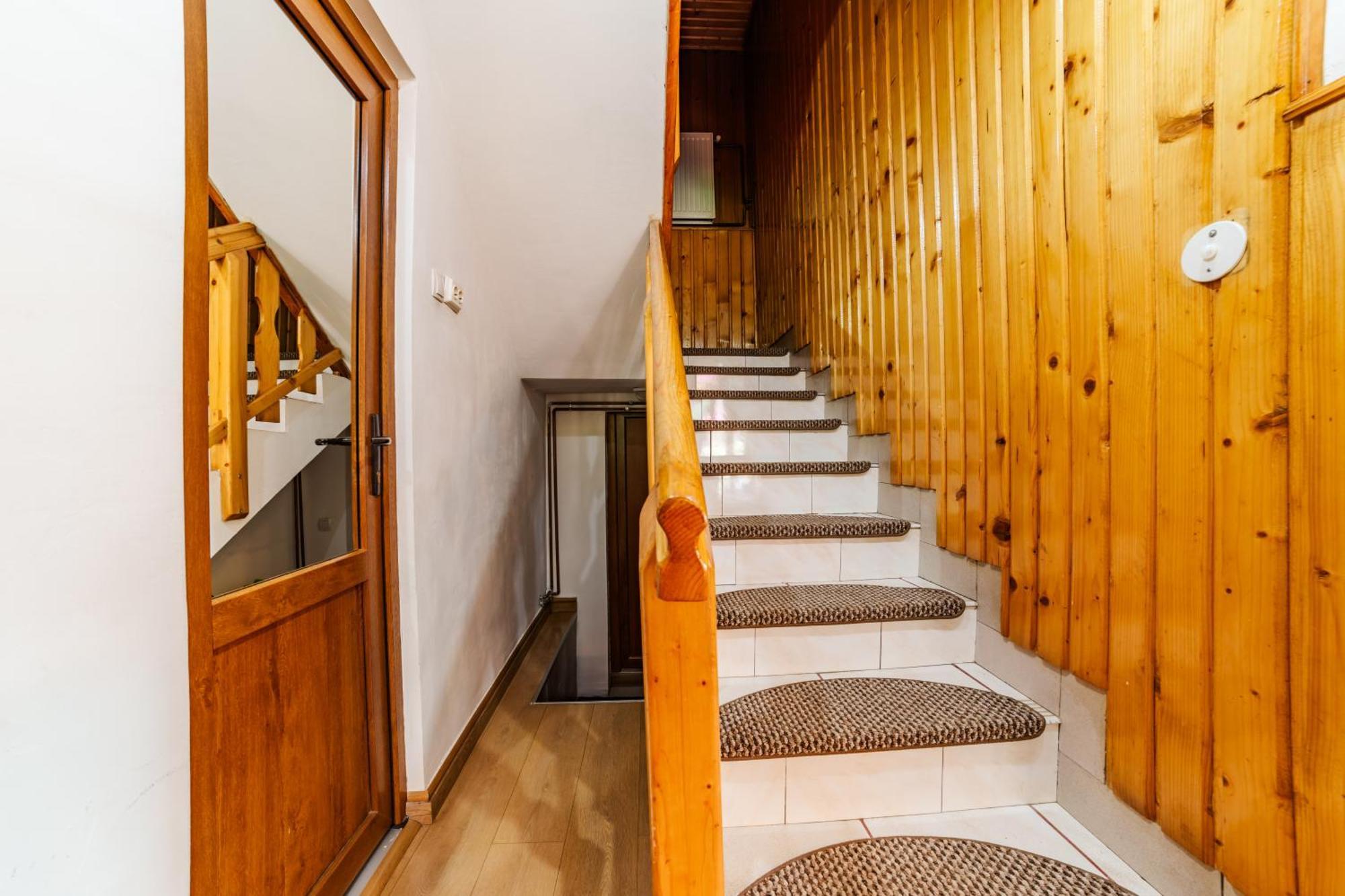 Villa Casa Poiana Soarelui Braşov Esterno foto