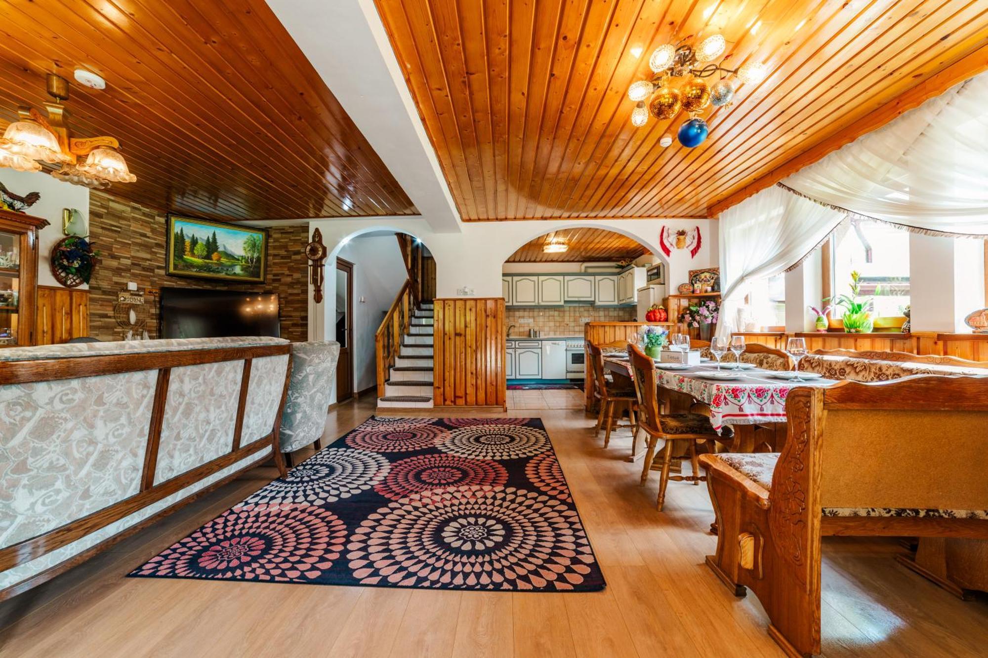 Villa Casa Poiana Soarelui Braşov Esterno foto