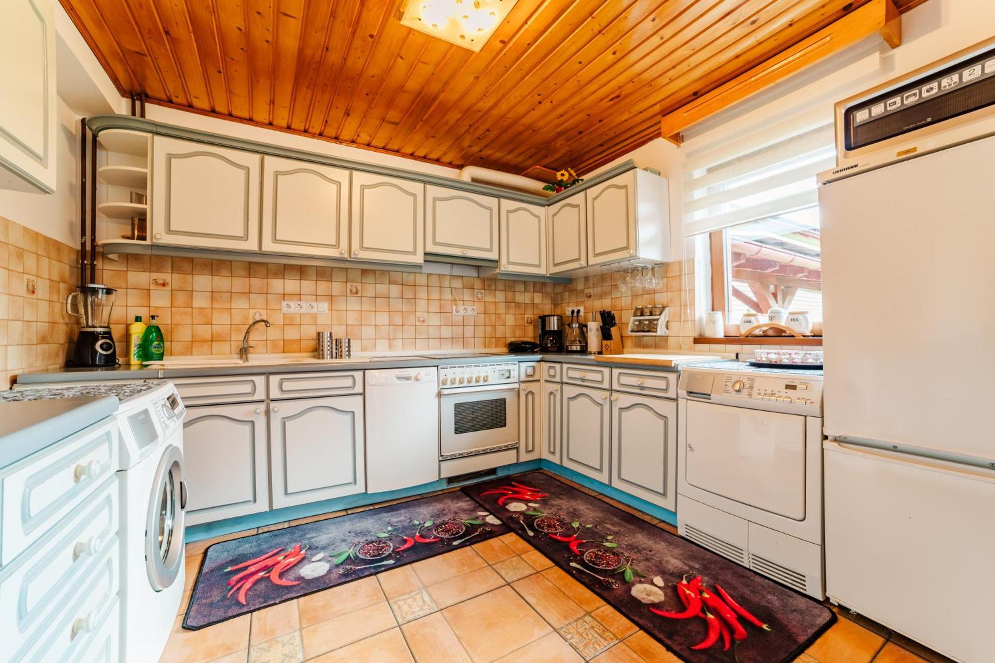 Villa Casa Poiana Soarelui Braşov Esterno foto