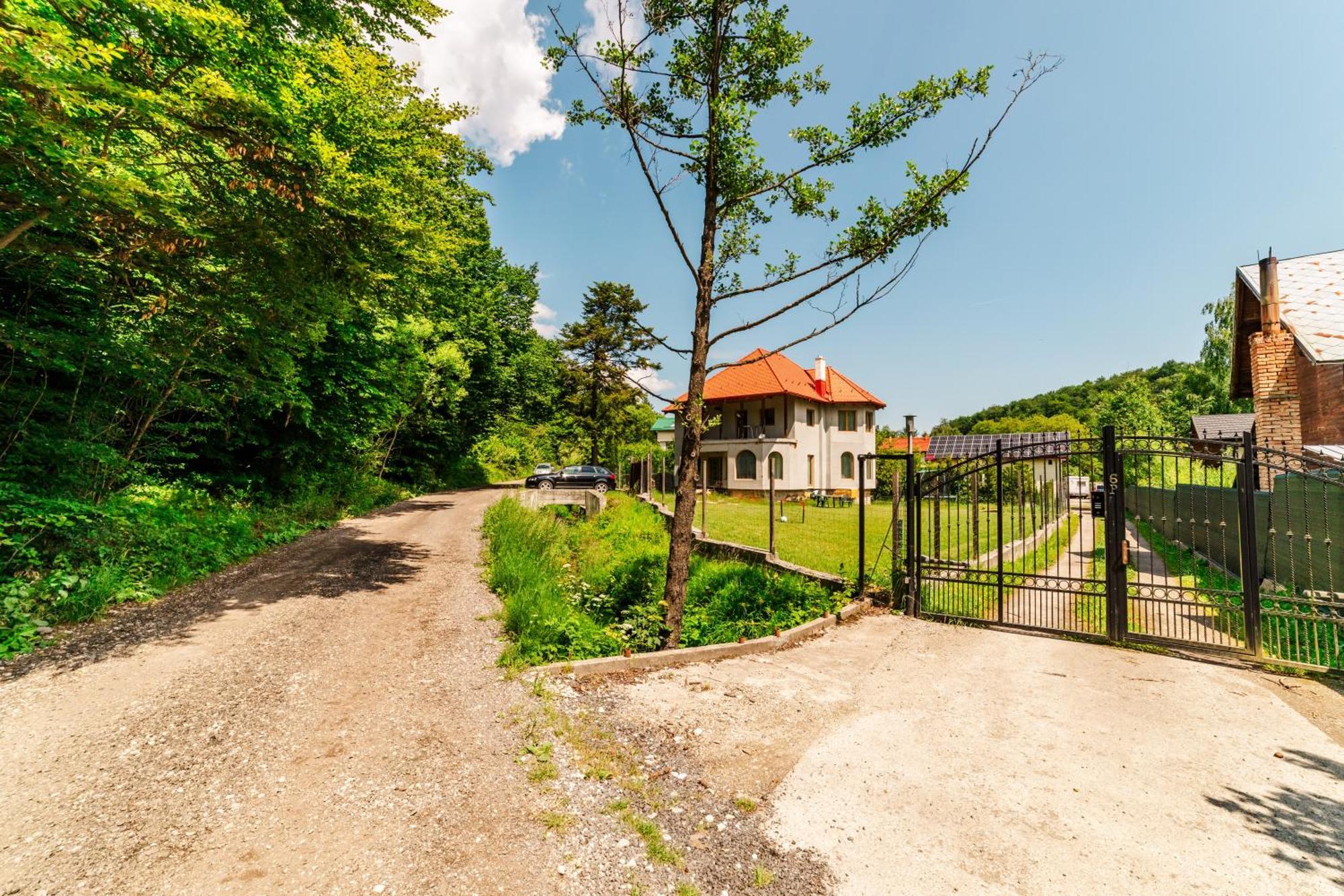 Villa Casa Poiana Soarelui Braşov Esterno foto